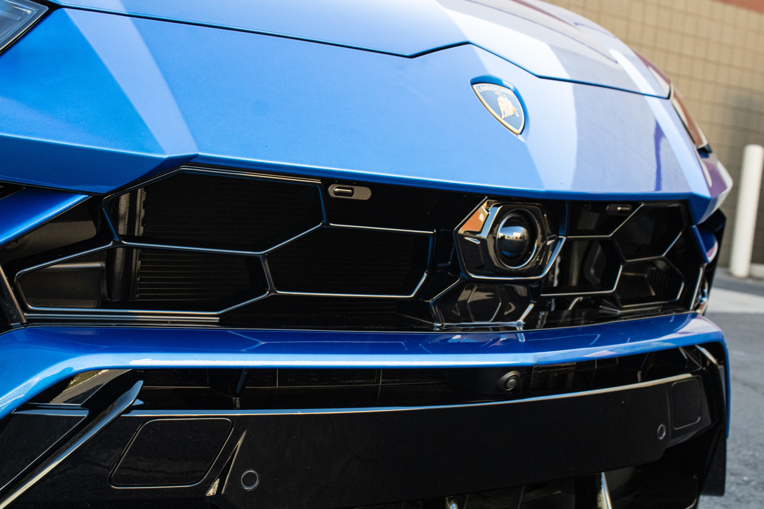 lamborghini-urus-4-scaled