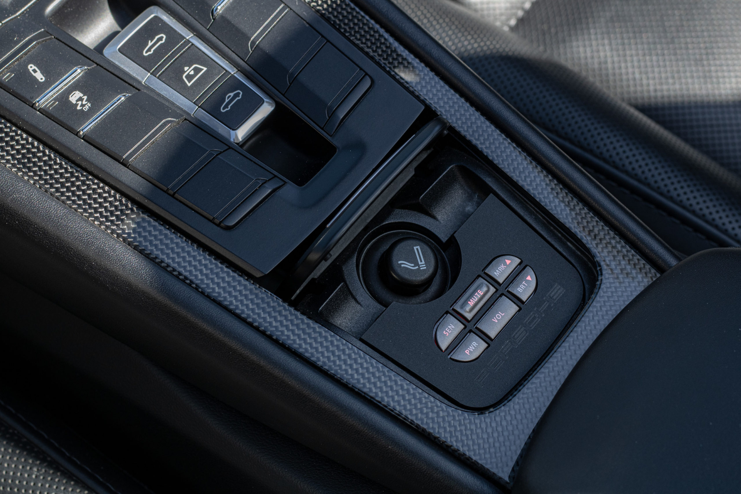 porsche-911-turboSCabriolet-9-scaled